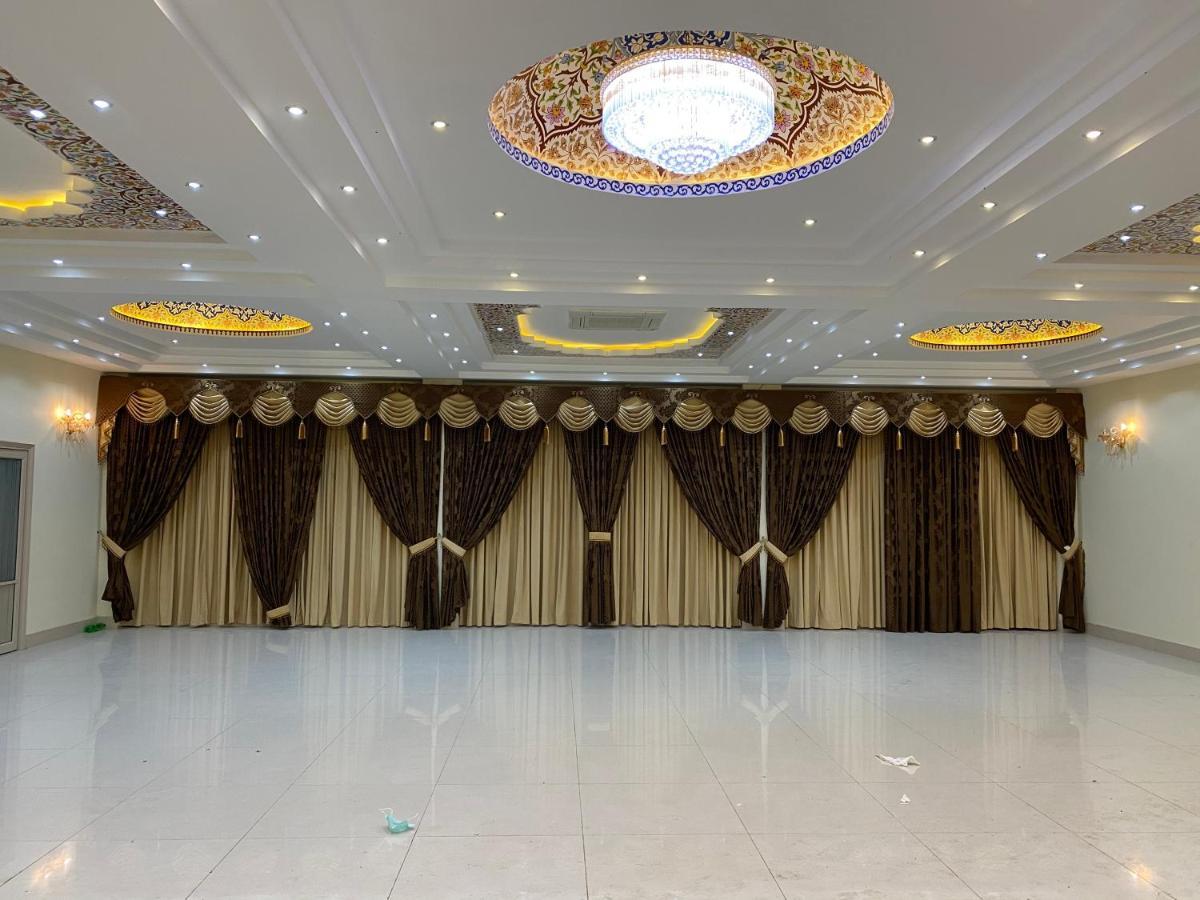 Shahi Palace Hotel Chichawatni Luaran gambar